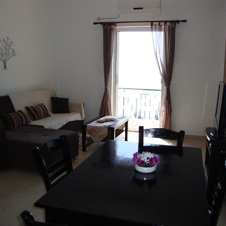 Fantasia Apartment Λάκωνες Εξωτερικό φωτογραφία