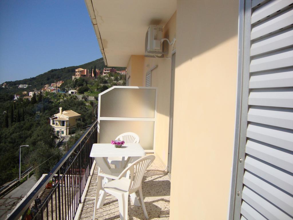 Fantasia Apartment Λάκωνες Εξωτερικό φωτογραφία